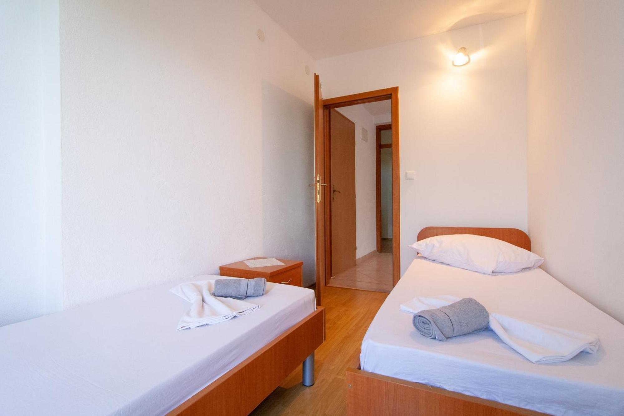 Apartments Laura Neum Pokoj fotografie